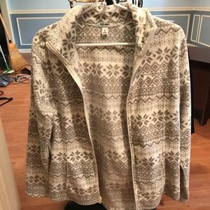 grey and white Old Navy fleece jacket